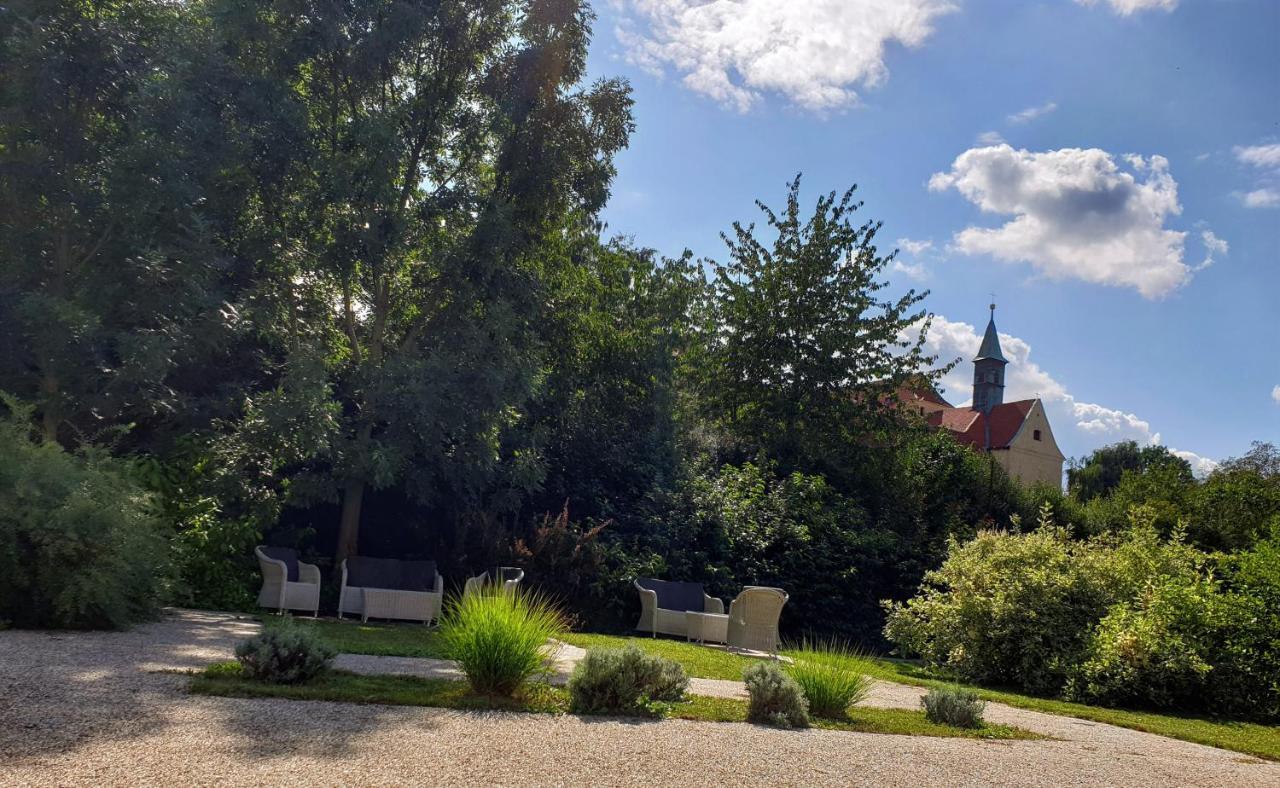 Garden Residence Prague Castle Экстерьер фото